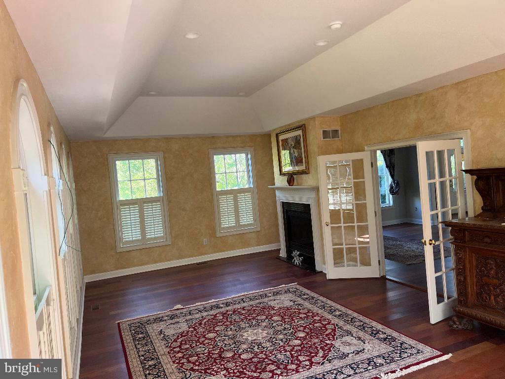 WOODS AT NORTHAMPTON - Residential