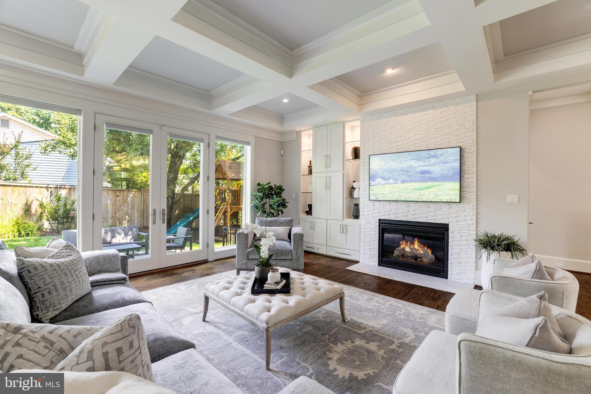 BROYHILLS MCLEAN ESTATES - Residential