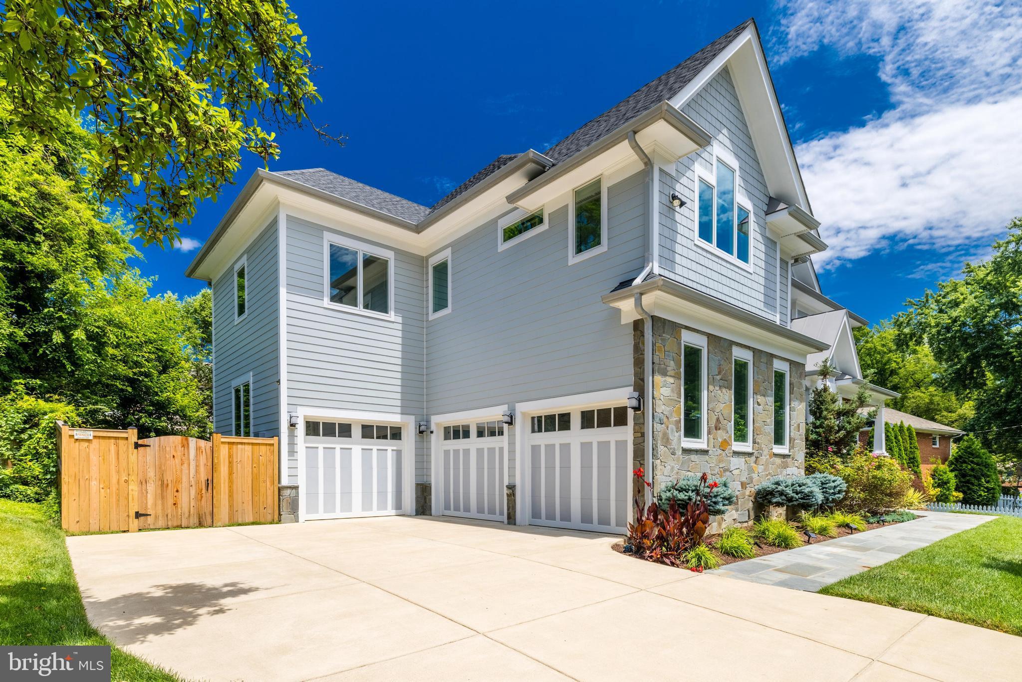 BROYHILLS MCLEAN ESTATES - Residential