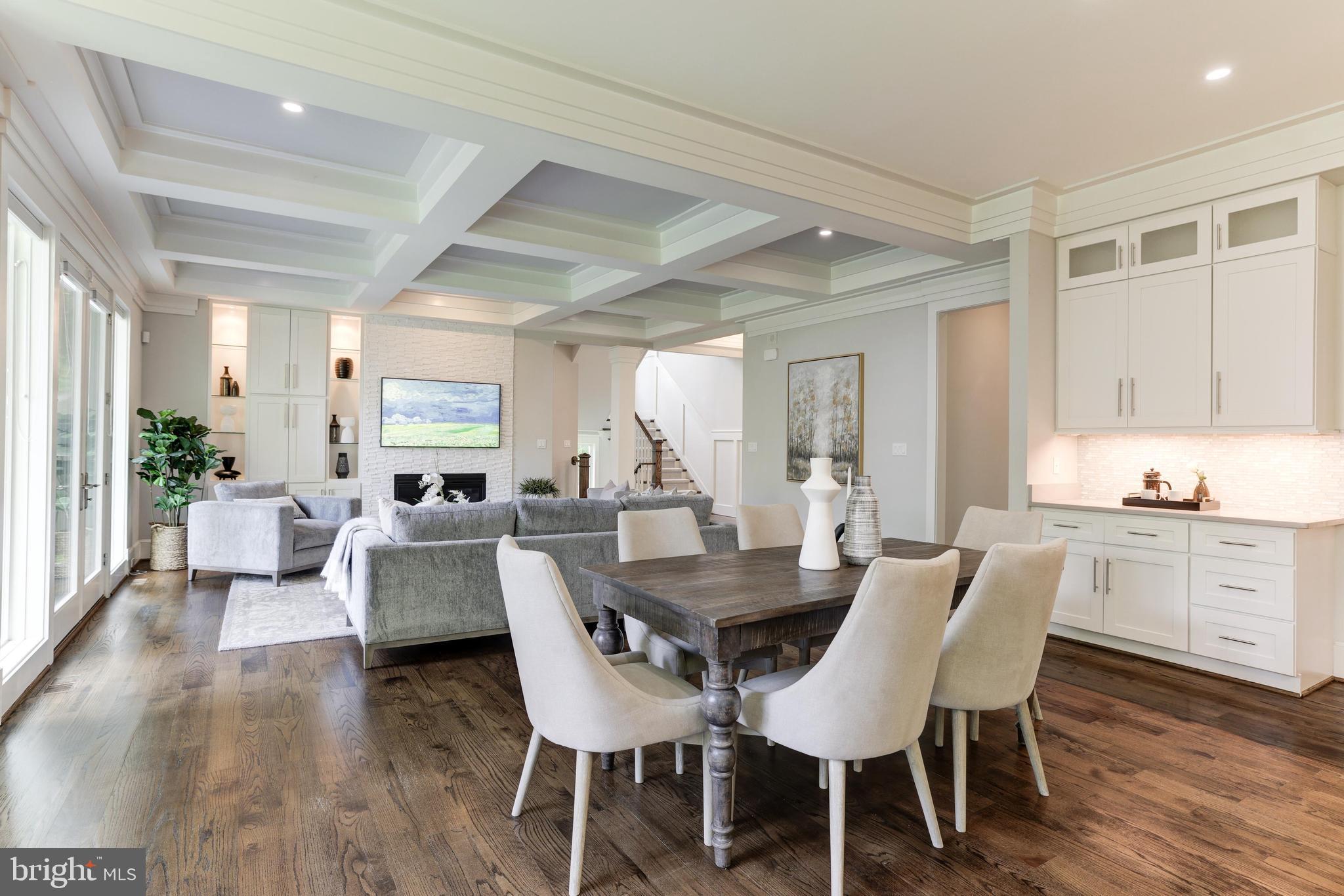 BROYHILLS MCLEAN ESTATES - Residential