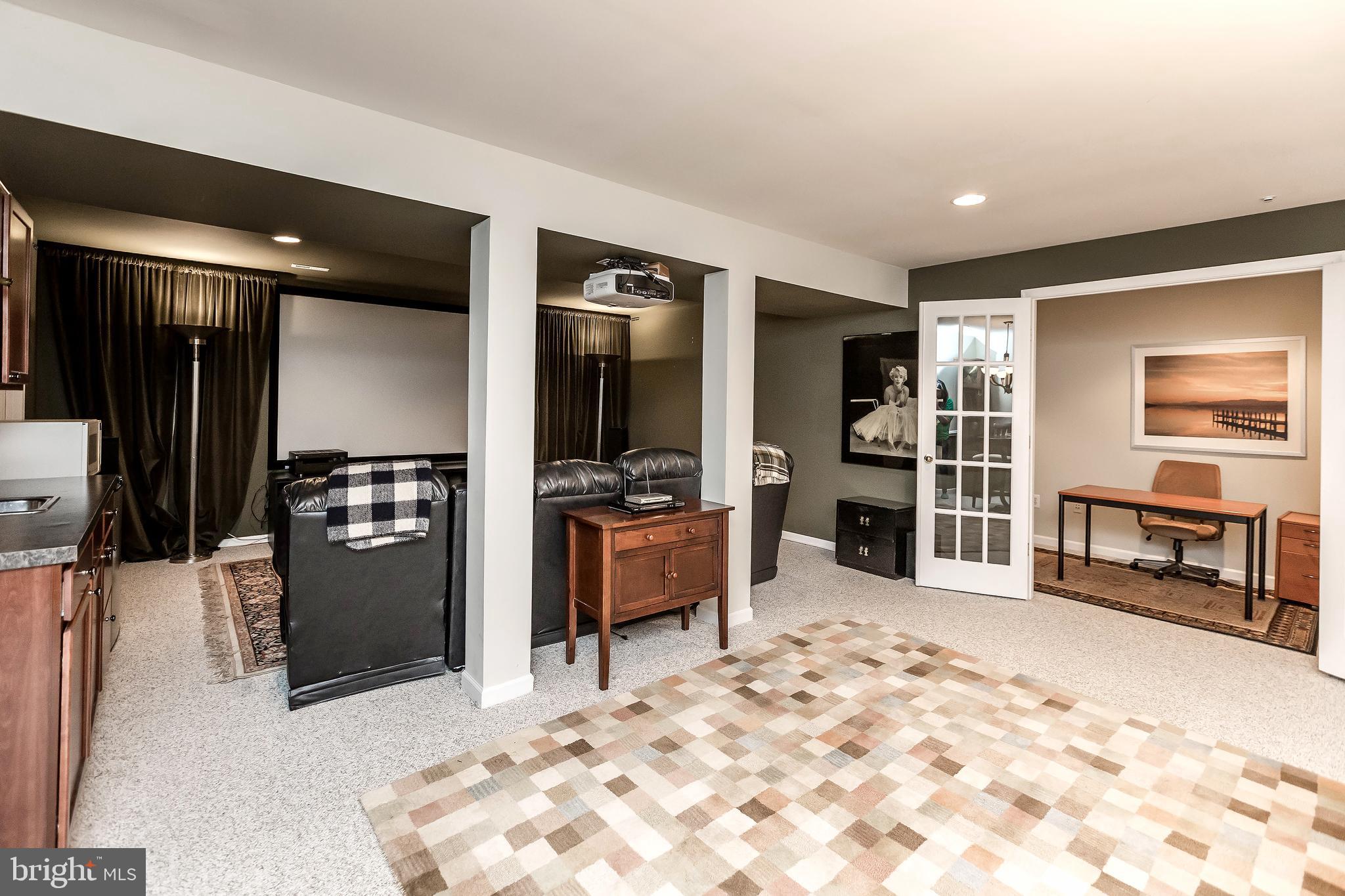 VILLAS AT SNOWDEN OVERLOOK - Residential