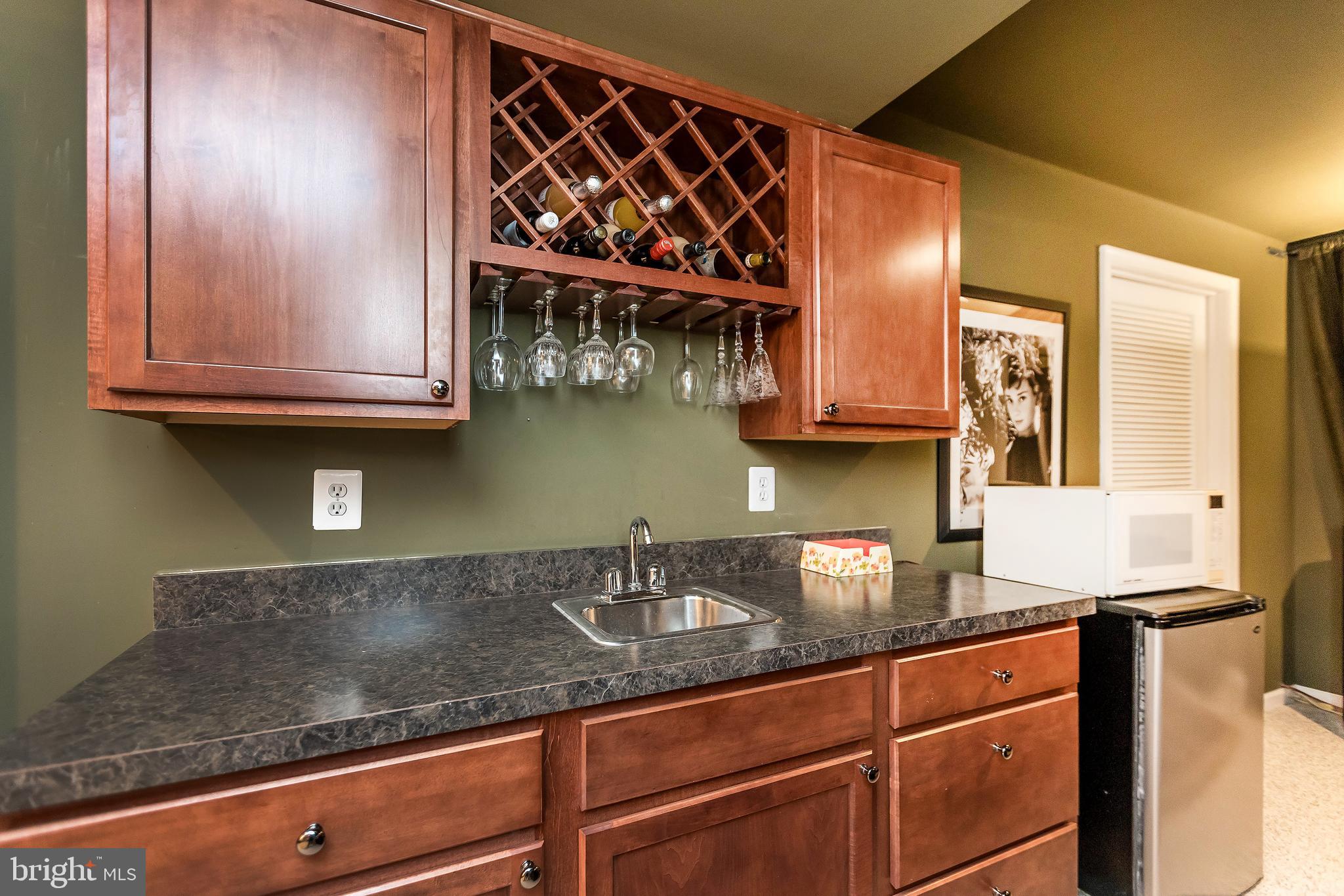 VILLAS AT SNOWDEN OVERLOOK - Residential