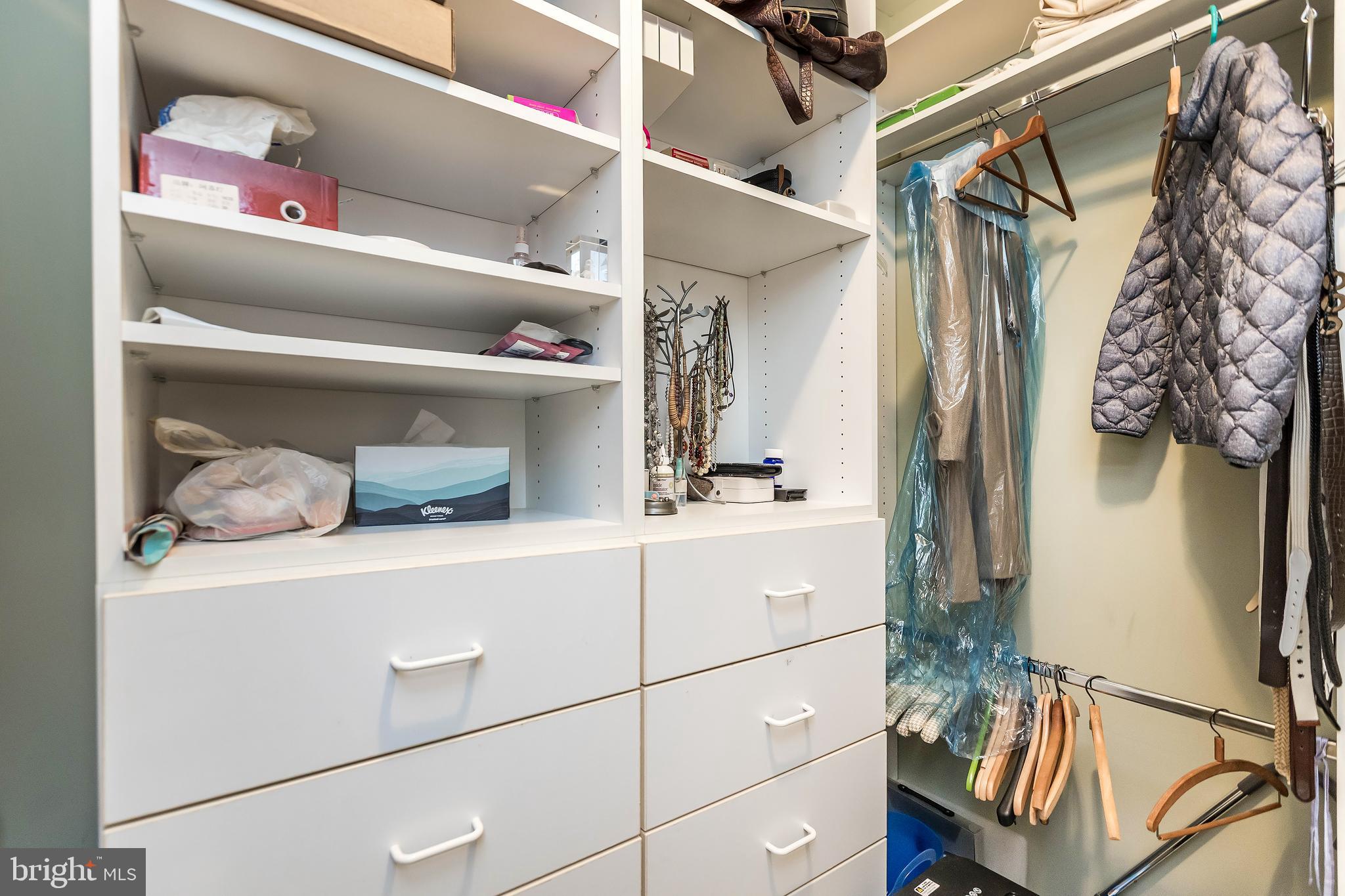 VILLAS AT SNOWDEN OVERLOOK - Residential