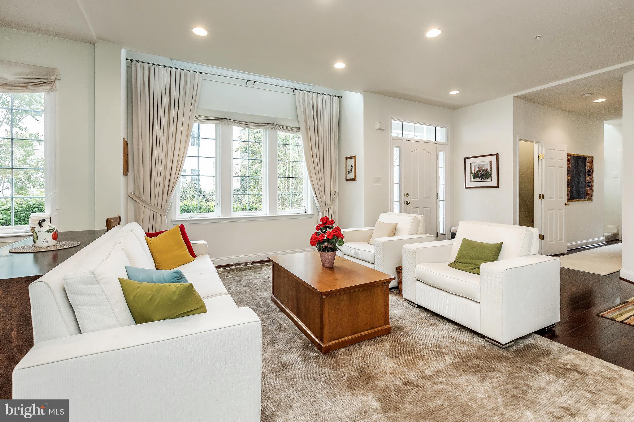 VILLAS AT SNOWDEN OVERLOOK - Residential