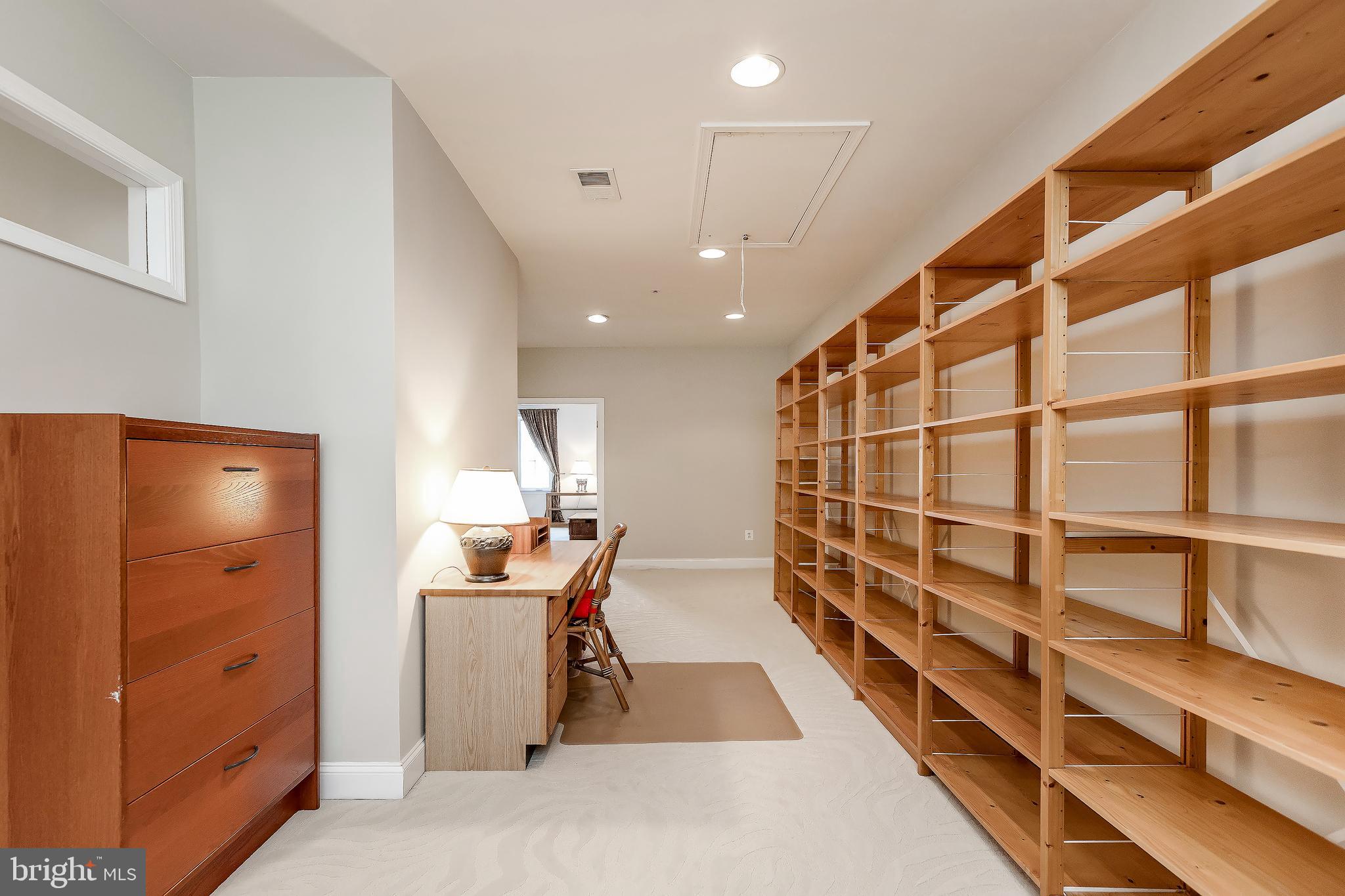 VILLAS AT SNOWDEN OVERLOOK - Residential