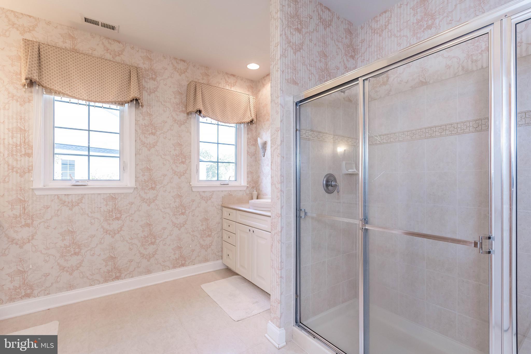 VILLAS AT SNOWDEN OVERLOOK - Residential