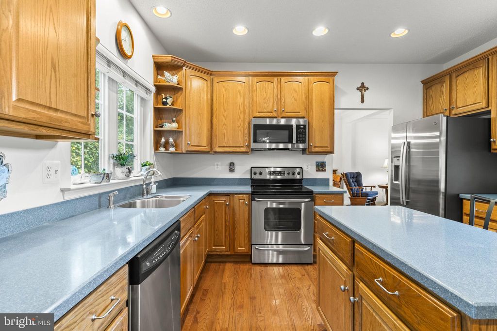 Photo of 1061 Wales Drive, LA PLATA, MD 20646 (MLS # MDCH2048558)
