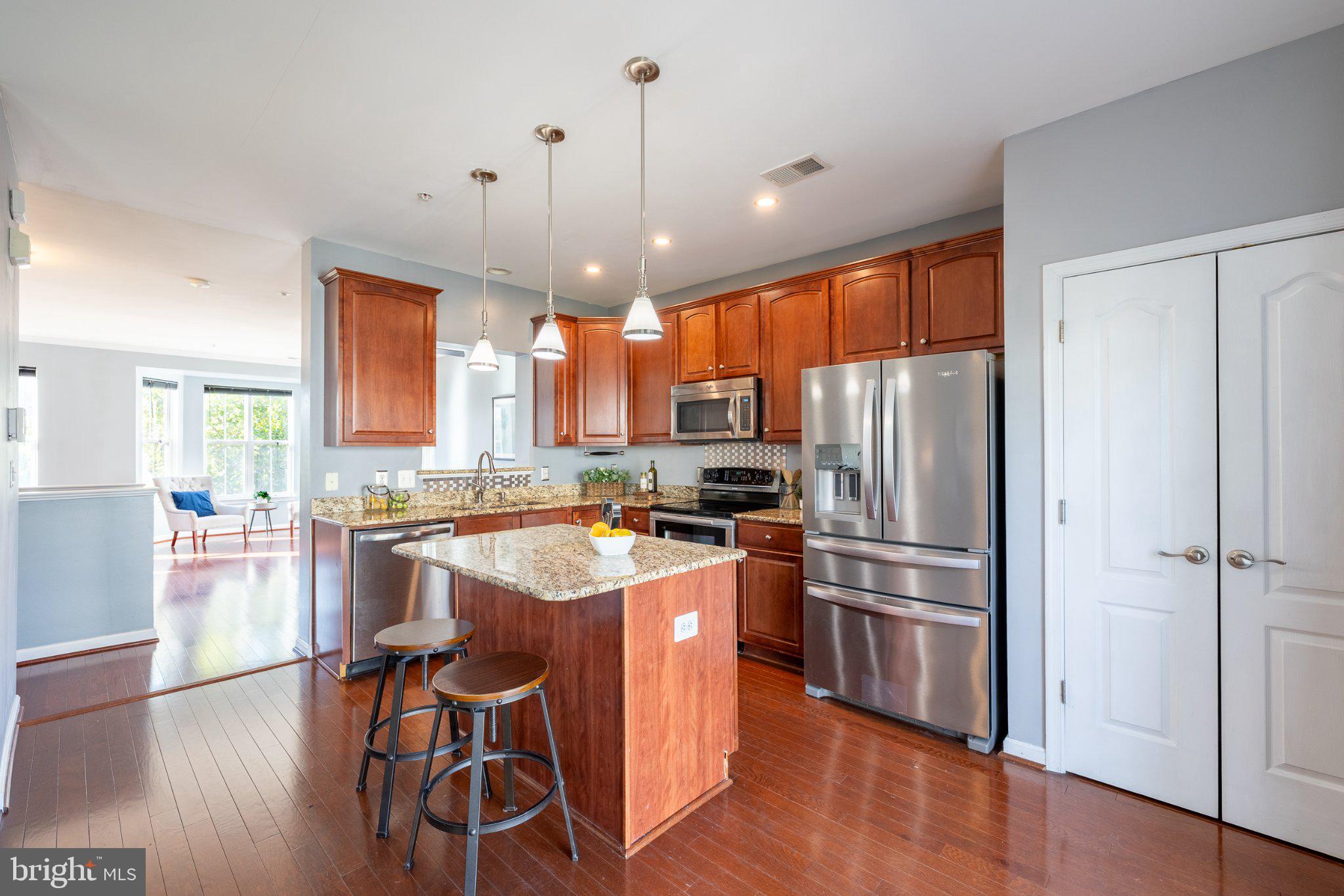 5526 CAPITAL GATEWAY DRIVE 406