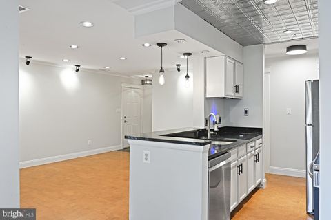 1781 JONATHAN WAY K RESTON VA 20190