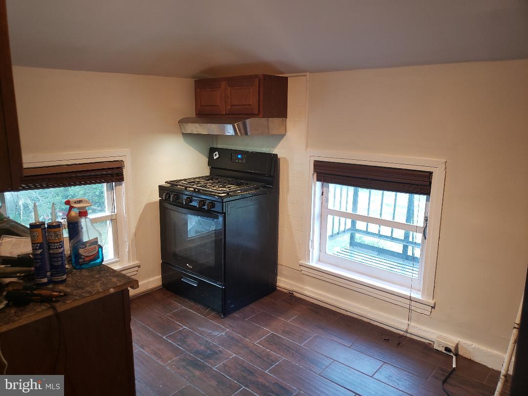 403 PENNINGTON AVENUE 5