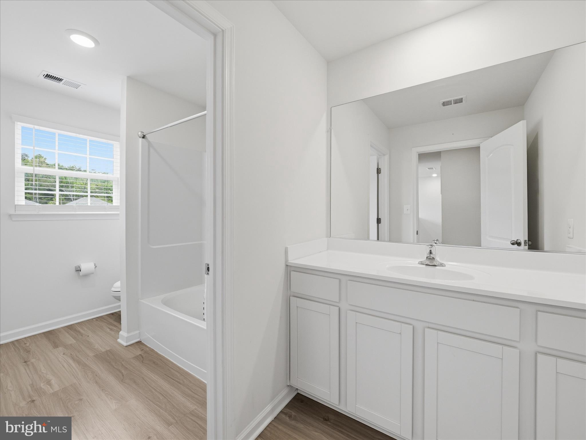 BROOKFIELD ON THE POTOMAC - Residential