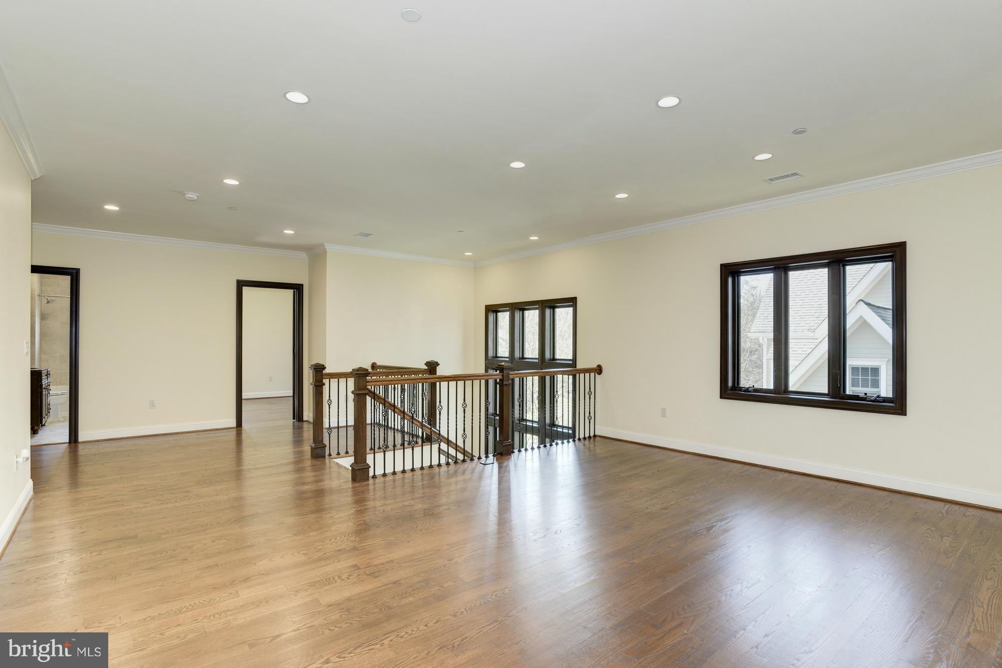 BANNOCKBURN - Residential