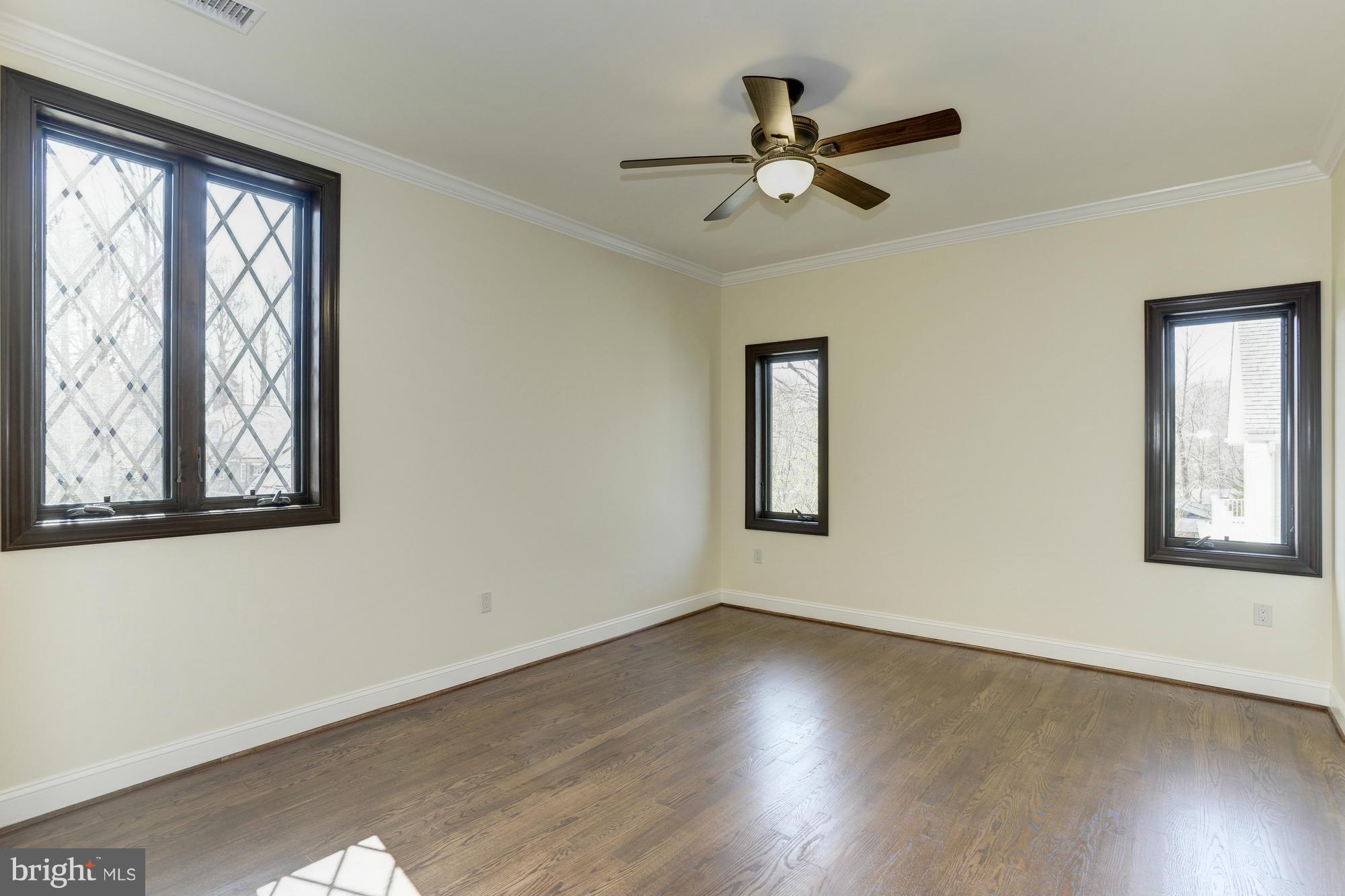 BANNOCKBURN - Residential