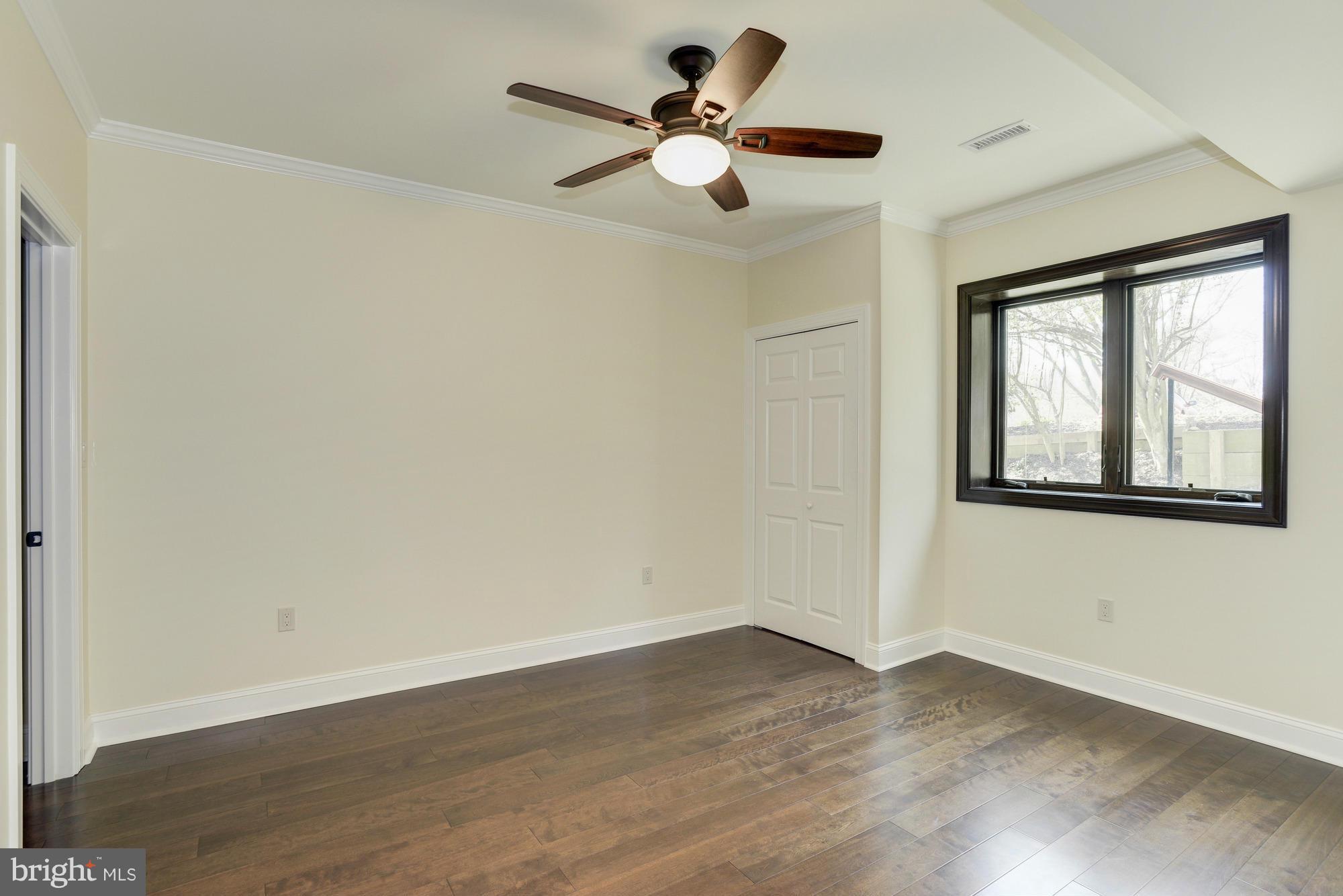 BANNOCKBURN - Residential