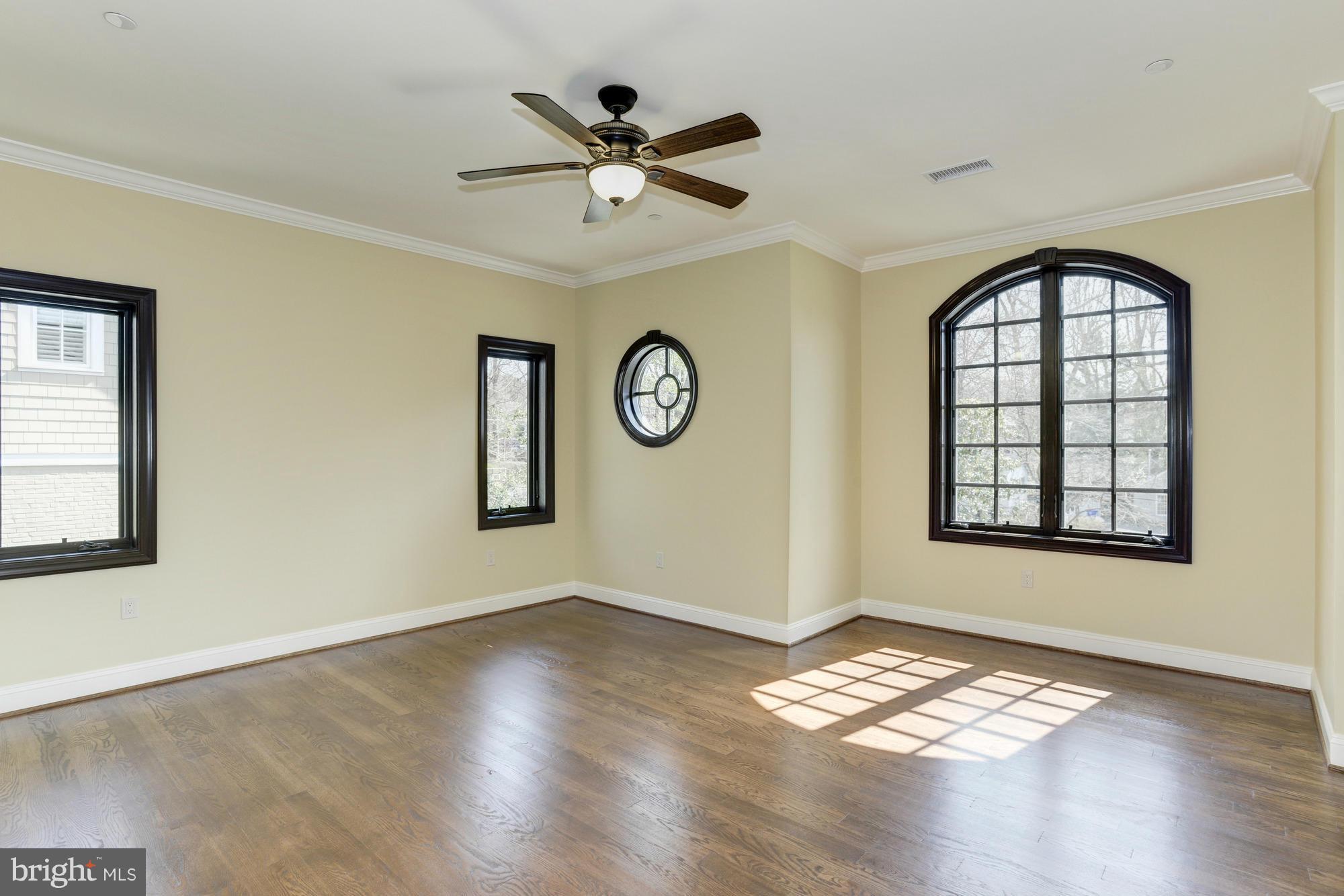 BANNOCKBURN - Residential