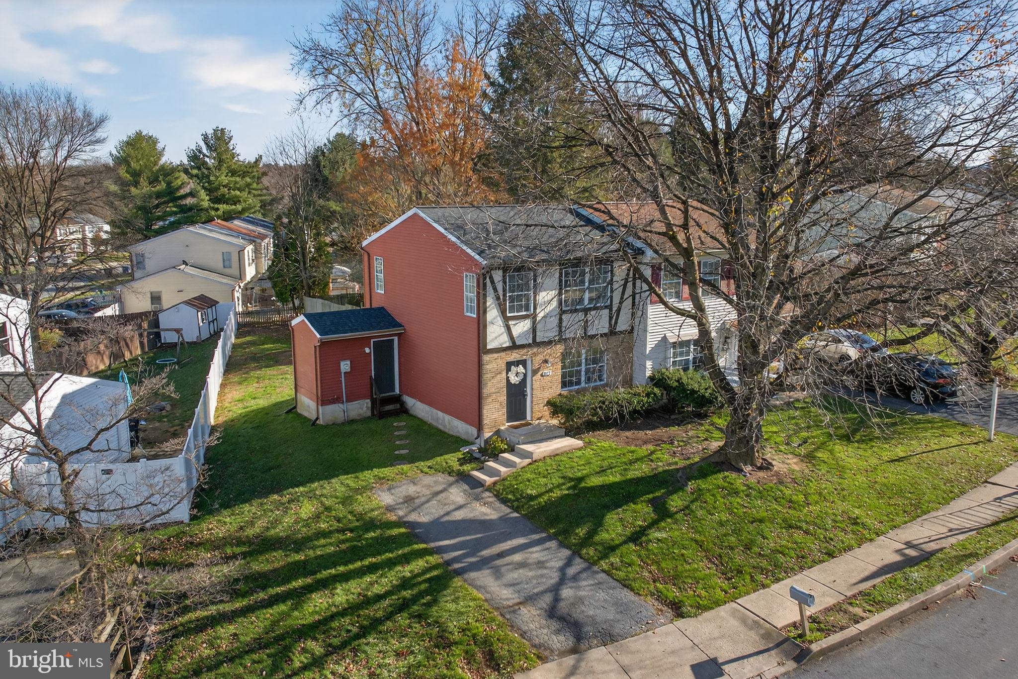 1077 MONTICELLO LANE