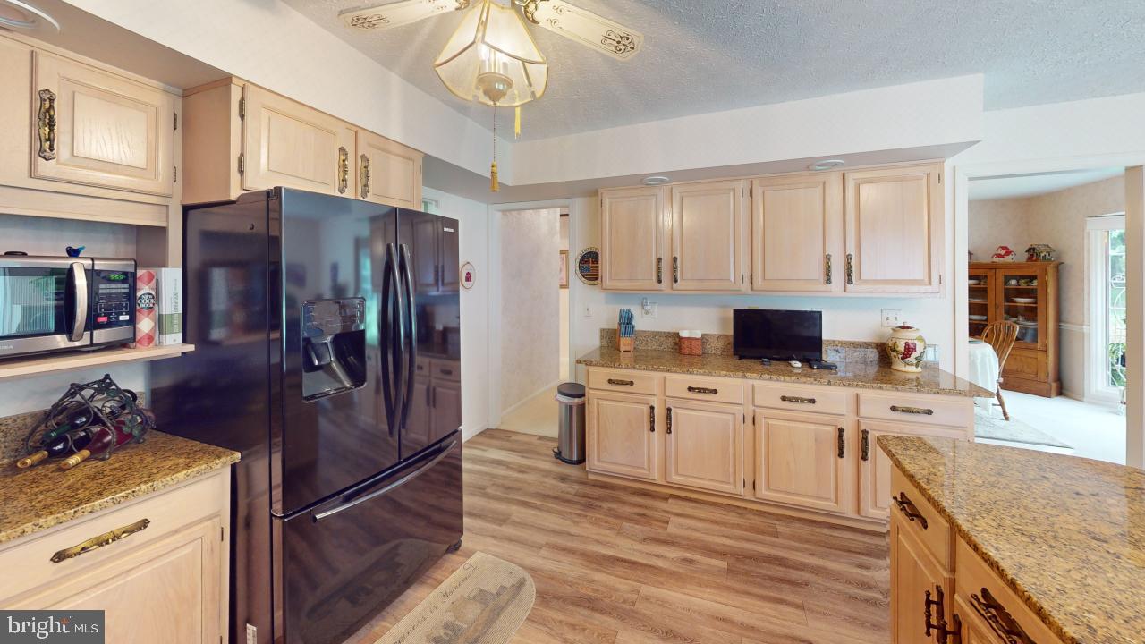 MEADOWLARK ACRES - Residential