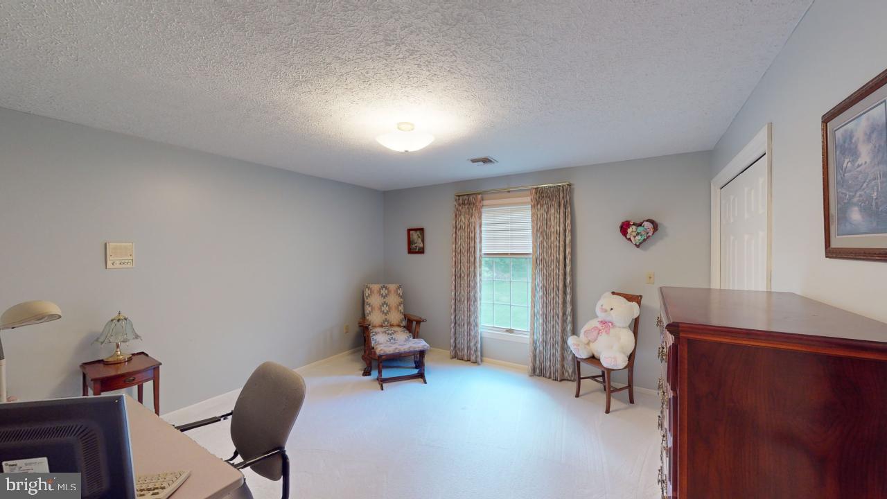 MEADOWLARK ACRES - Residential