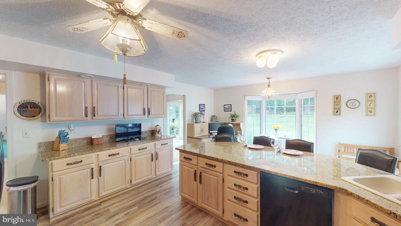 MEADOWLARK ACRES - Residential