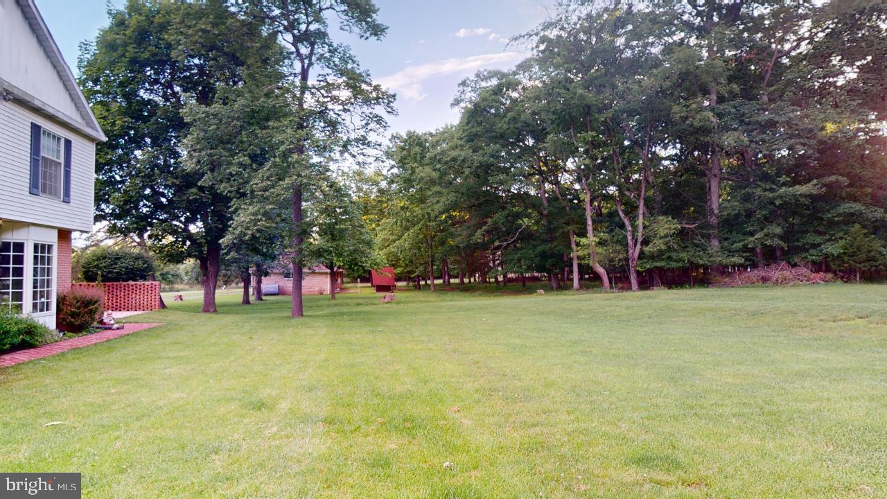 MEADOWLARK ACRES - Residential