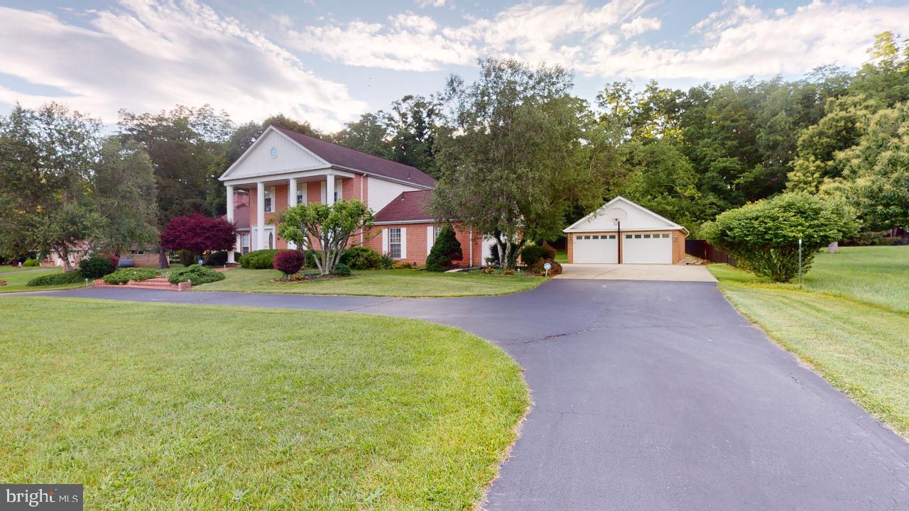 MEADOWLARK ACRES - Residential