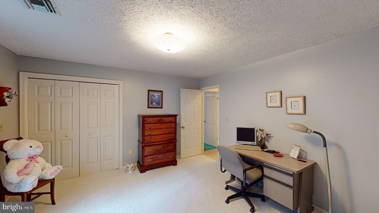 MEADOWLARK ACRES - Residential