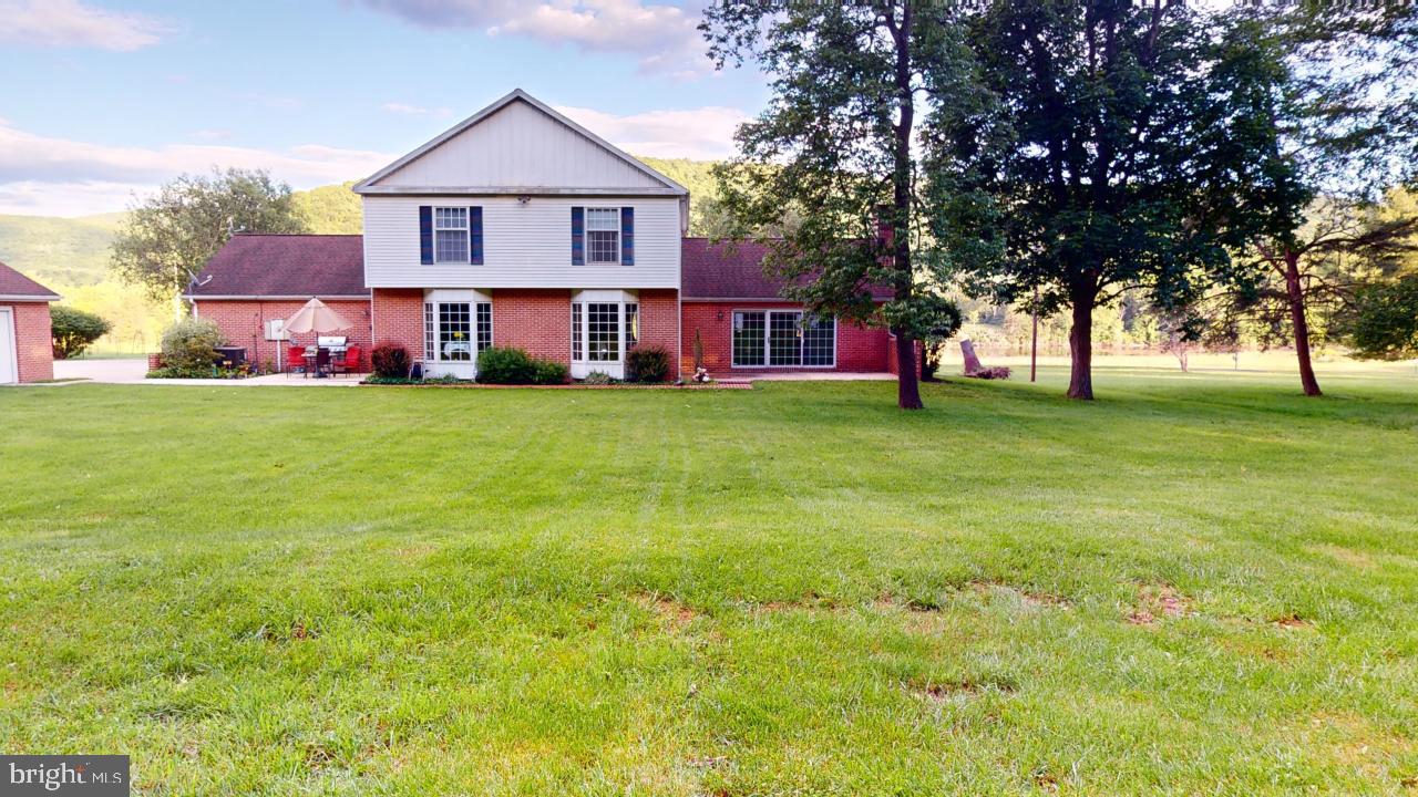 MEADOWLARK ACRES - Residential