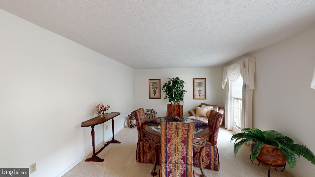 MEADOWLARK ACRES - Residential