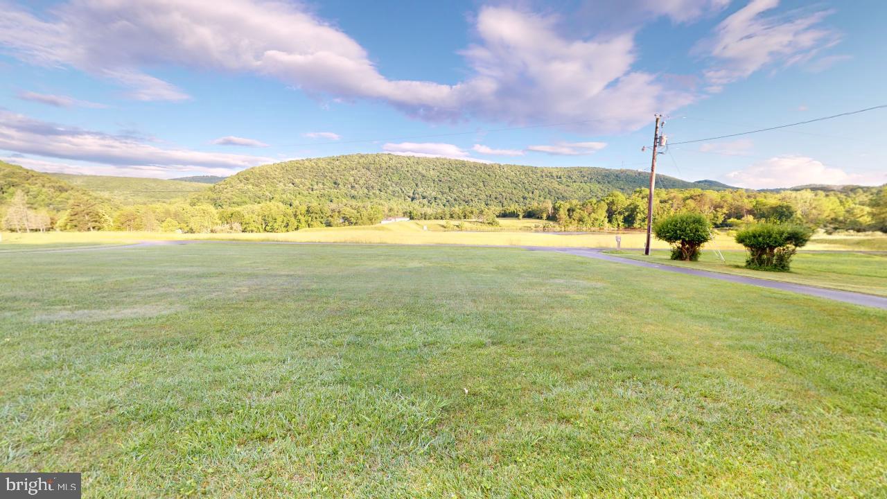 MEADOWLARK ACRES - Residential