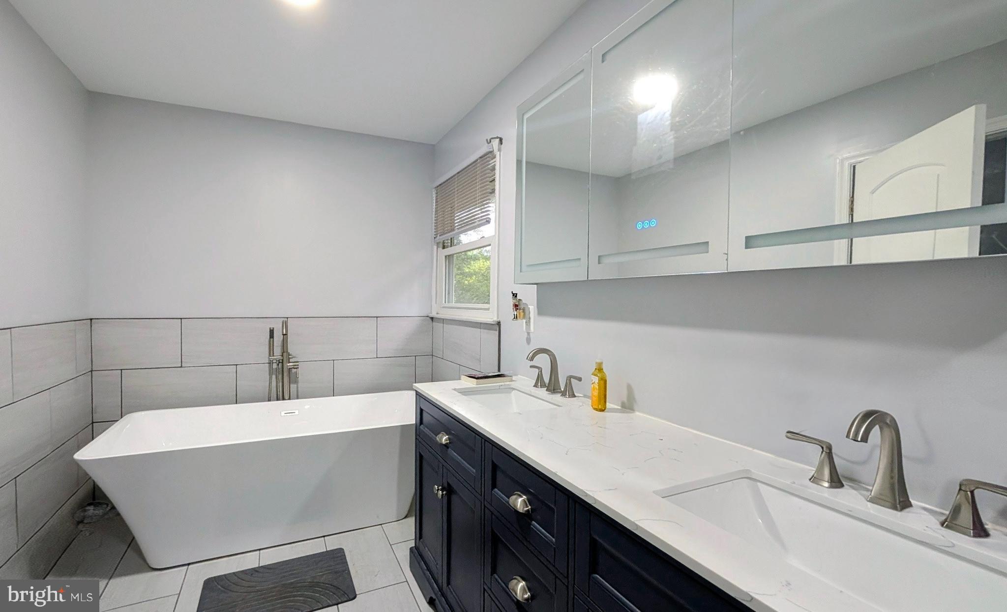 CLOVERFIELDS - Residential Lease