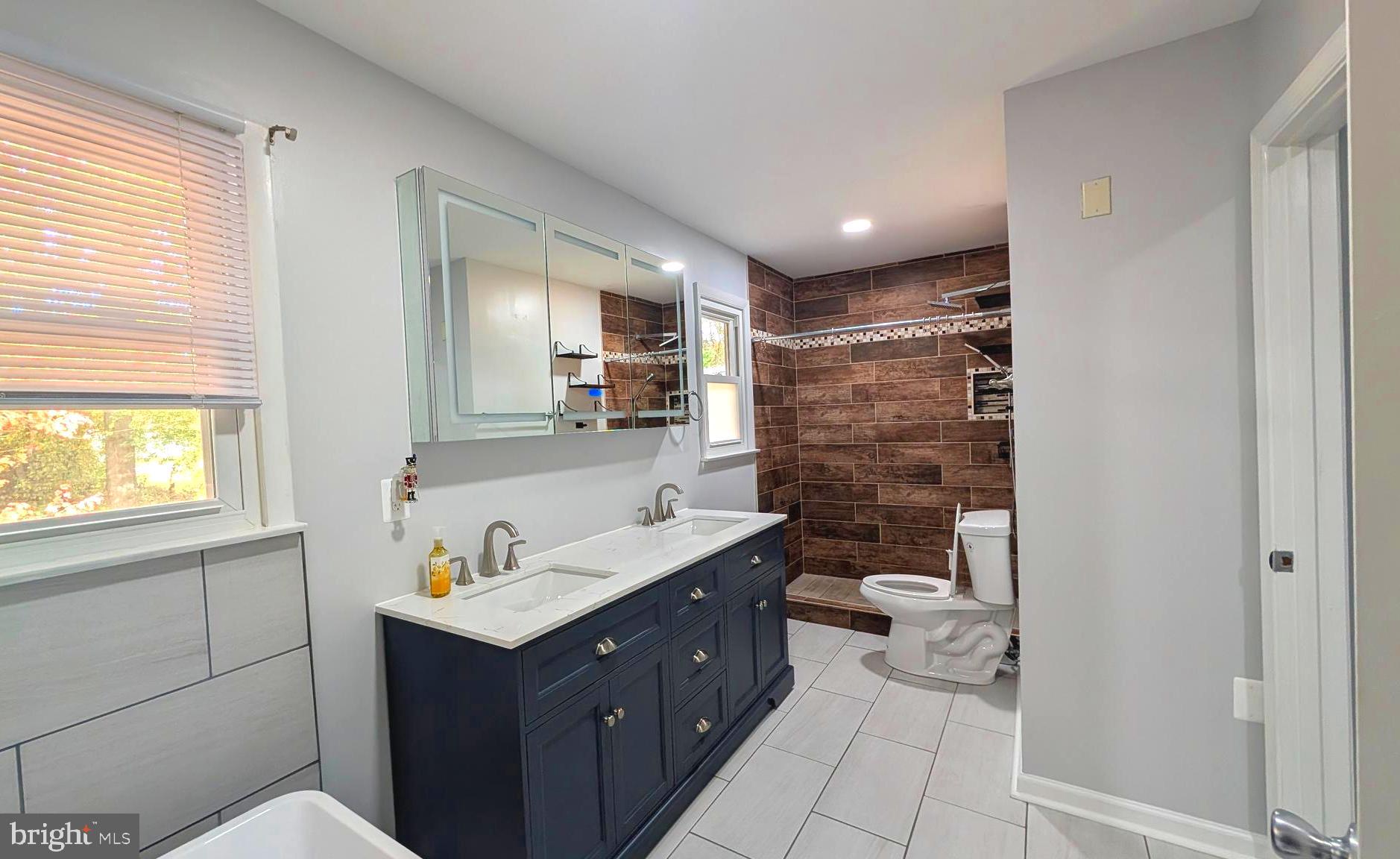 CLOVERFIELDS - Residential Lease