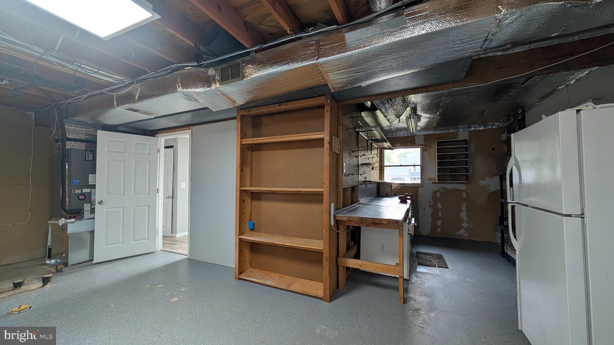 CLOVERFIELDS - Residential Lease