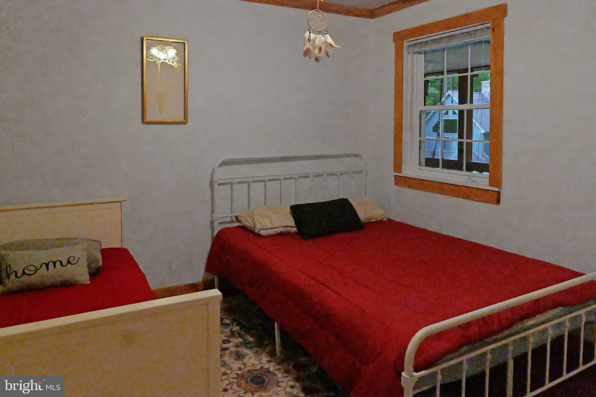 ALPINE LAKE - Residential