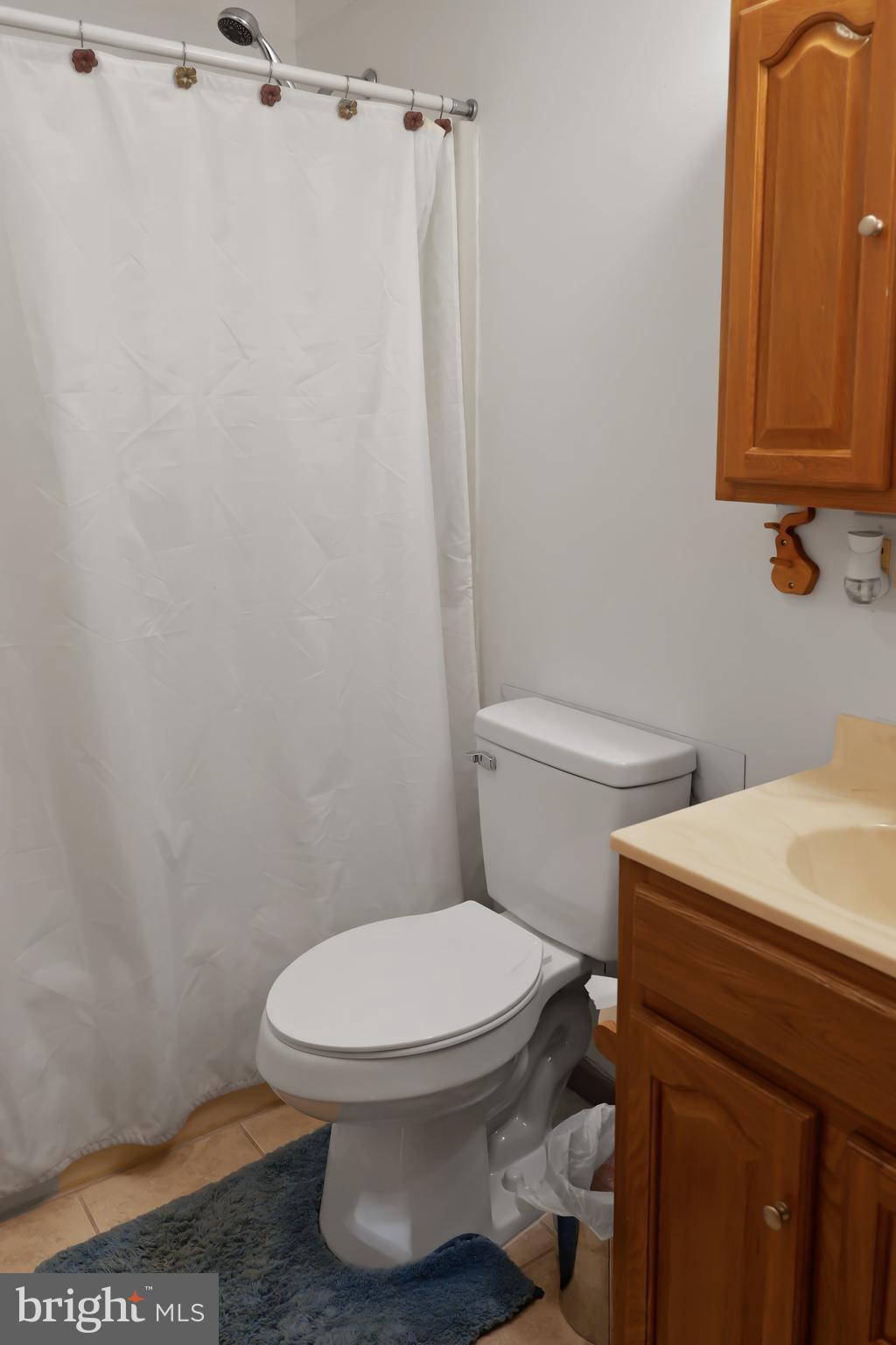 ALPINE LAKE - Residential