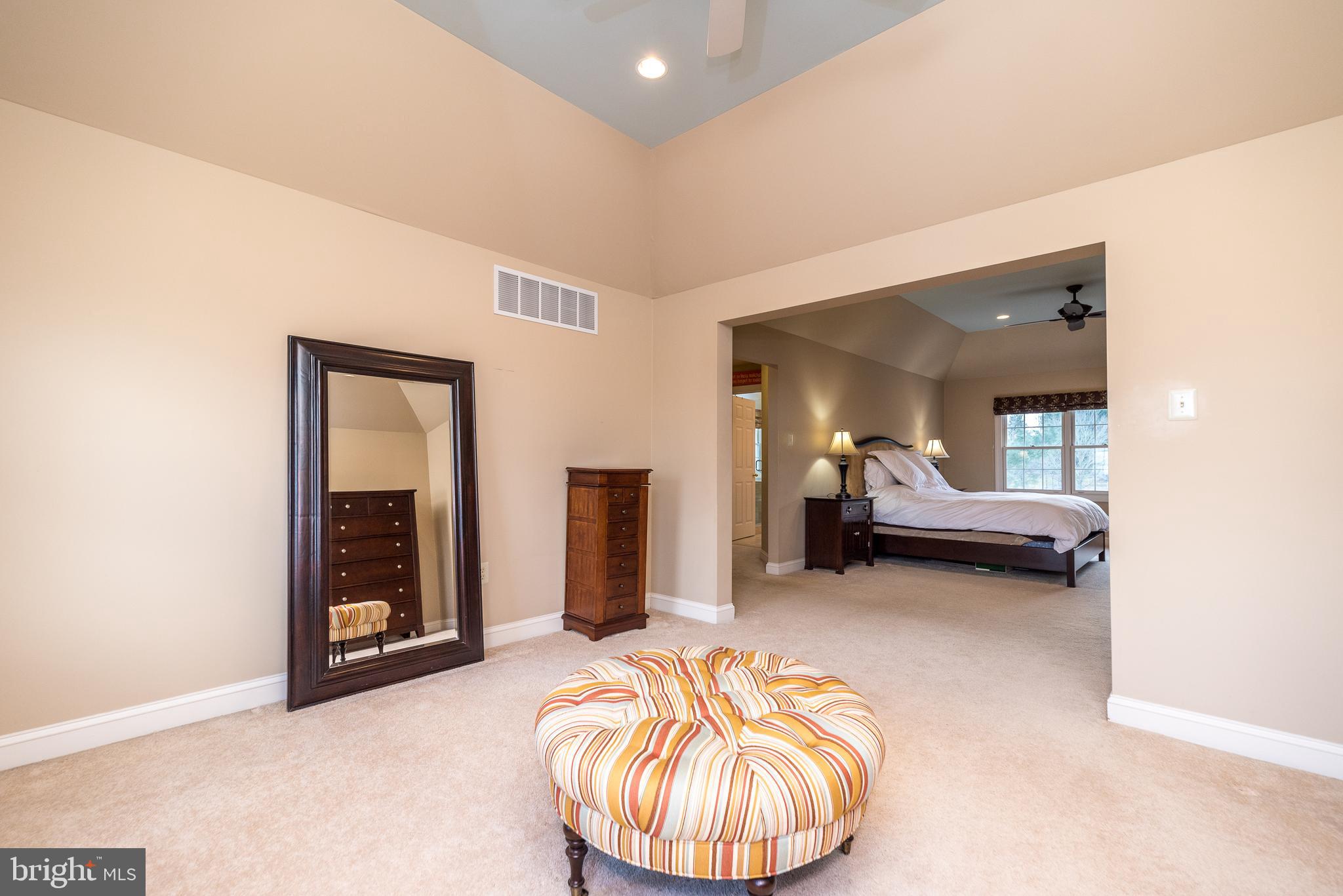 RIDINGS OF HORSHAM - Residential