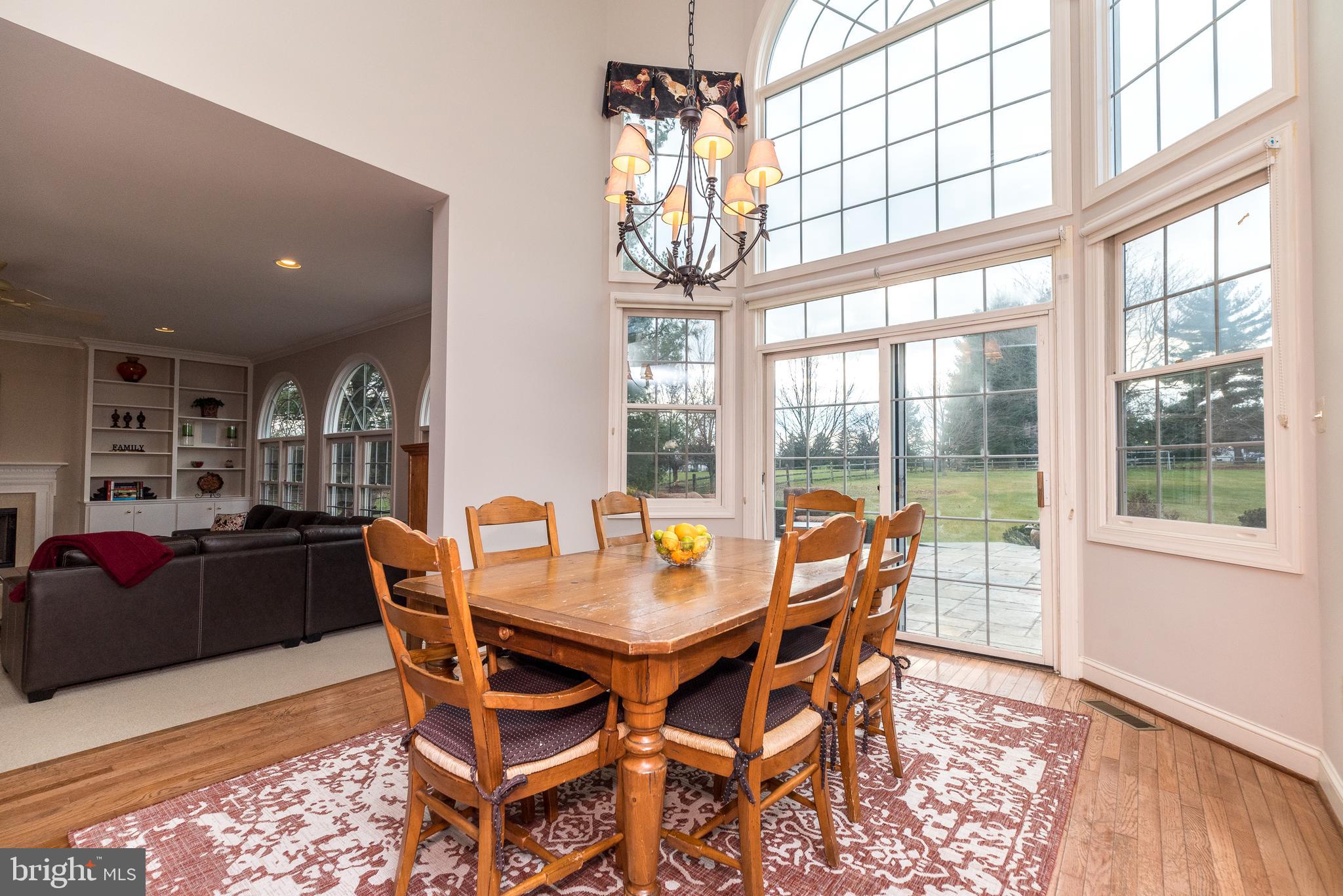 RIDINGS OF HORSHAM - Residential