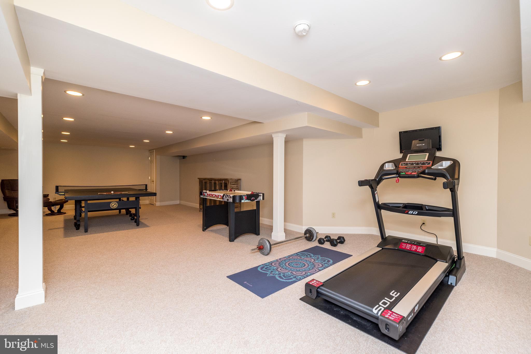 RIDINGS OF HORSHAM - Residential