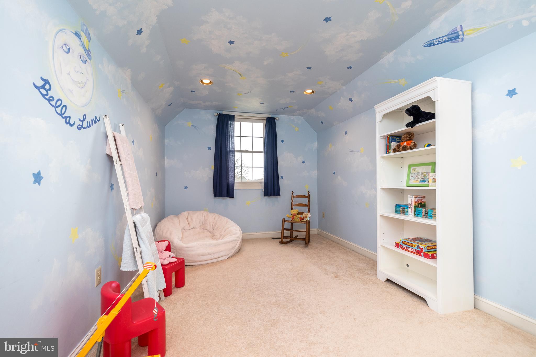 RIDINGS OF HORSHAM - Residential