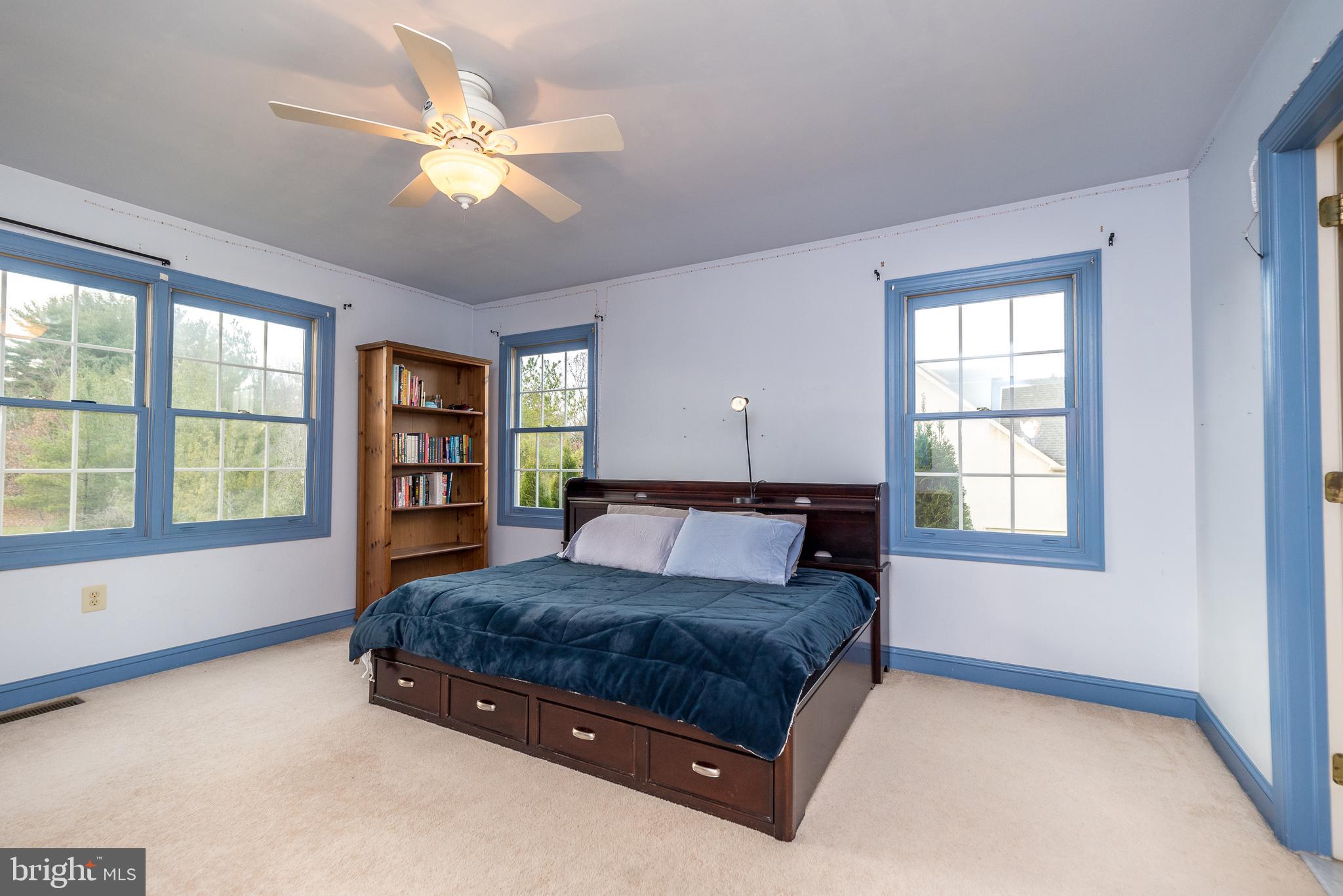 RIDINGS OF HORSHAM - Residential