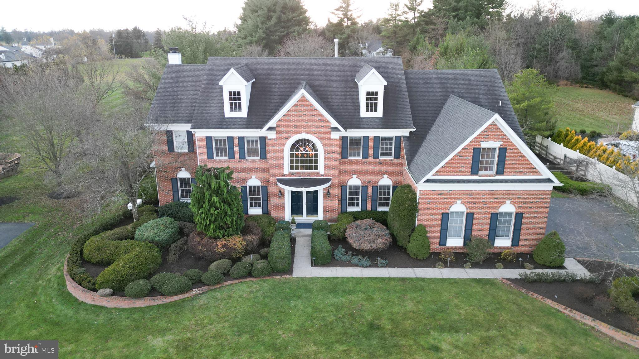 RIDINGS OF HORSHAM - Residential