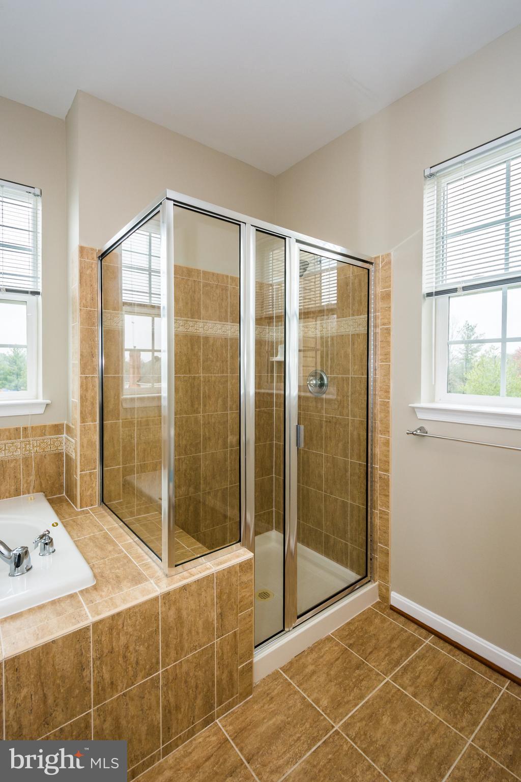 PINEY ORCHARD - Residential