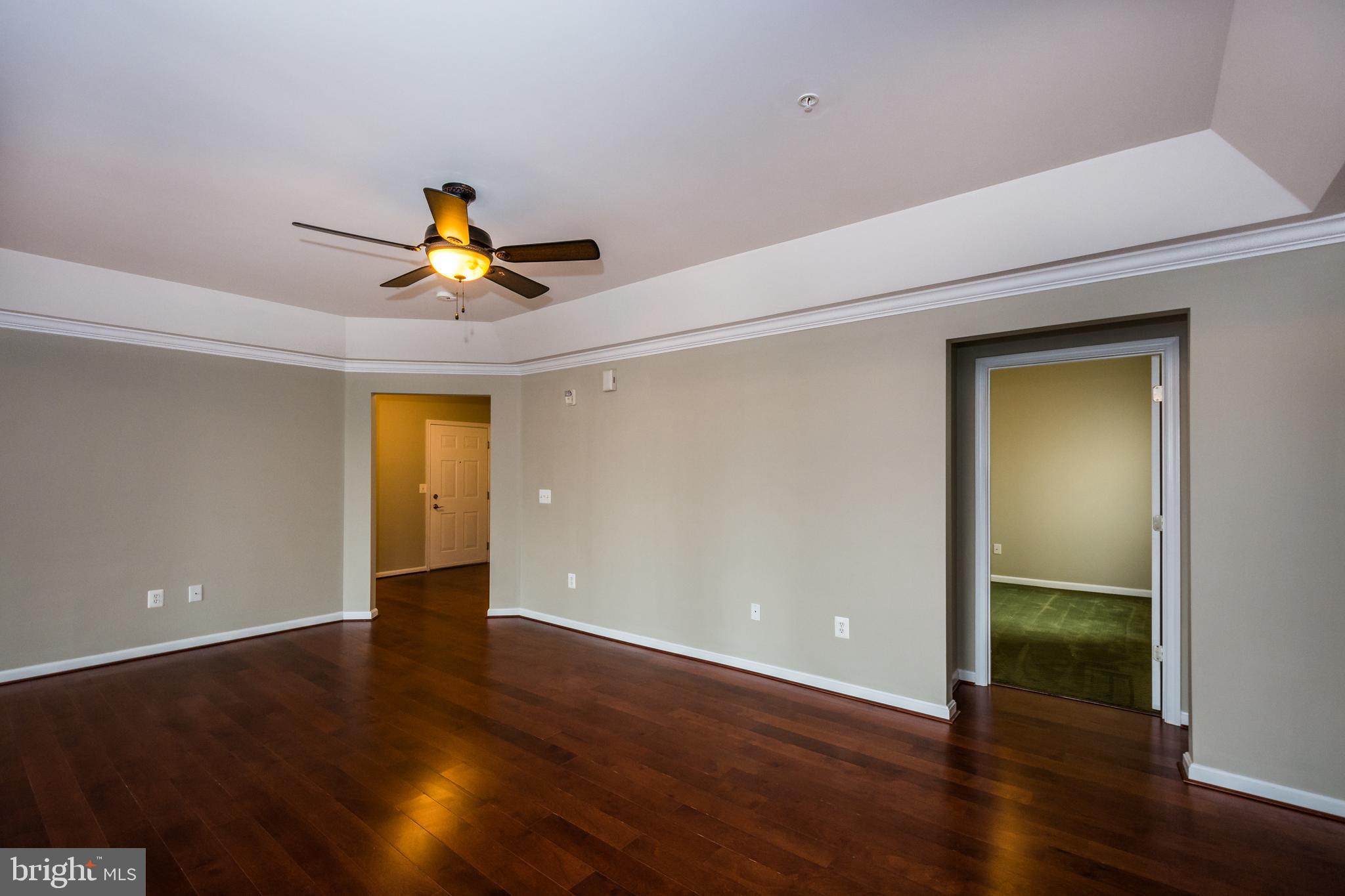 PINEY ORCHARD - Residential