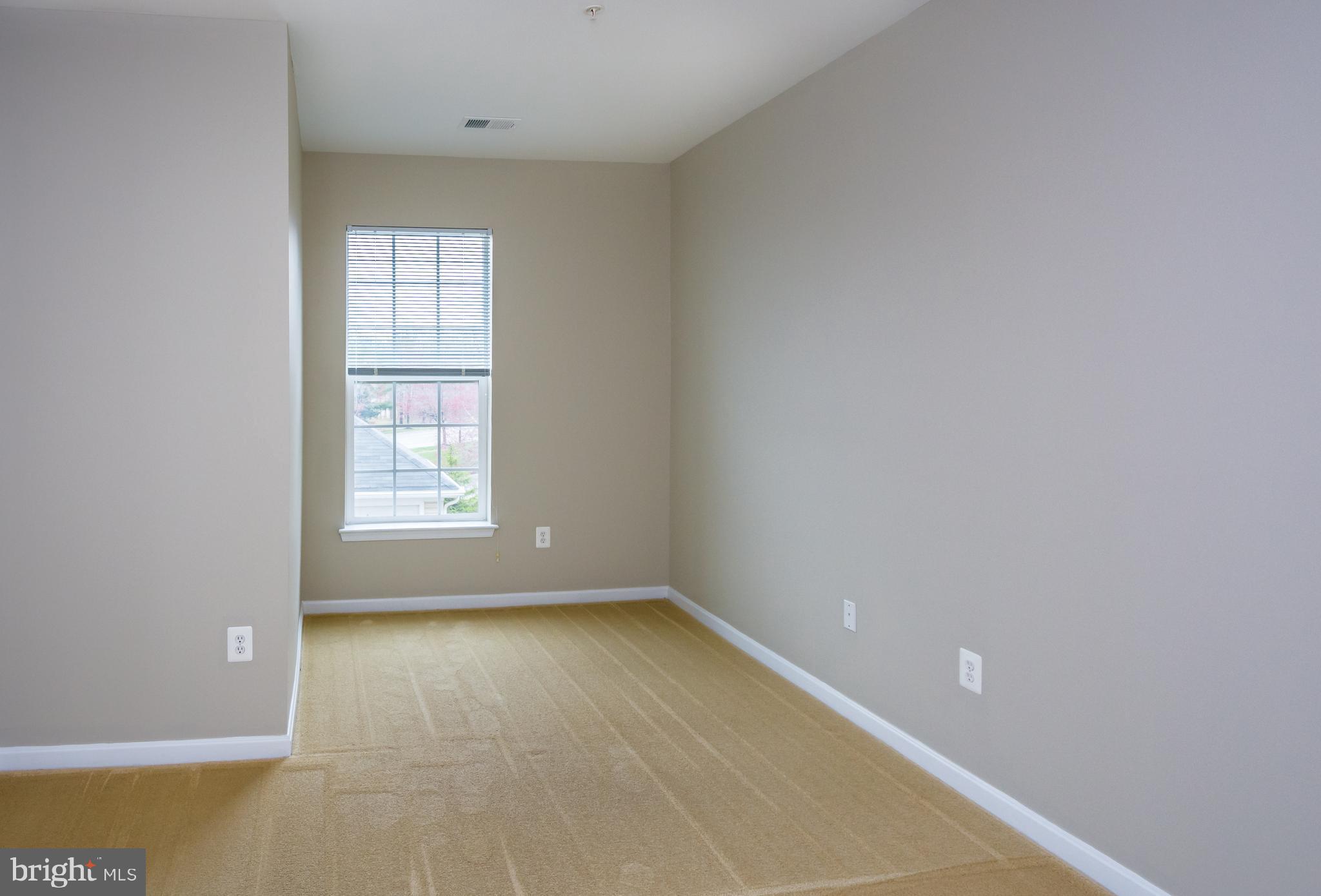 PINEY ORCHARD - Residential