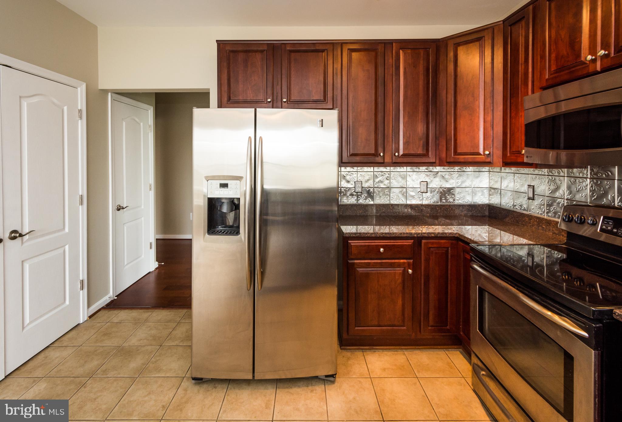 PINEY ORCHARD - Residential