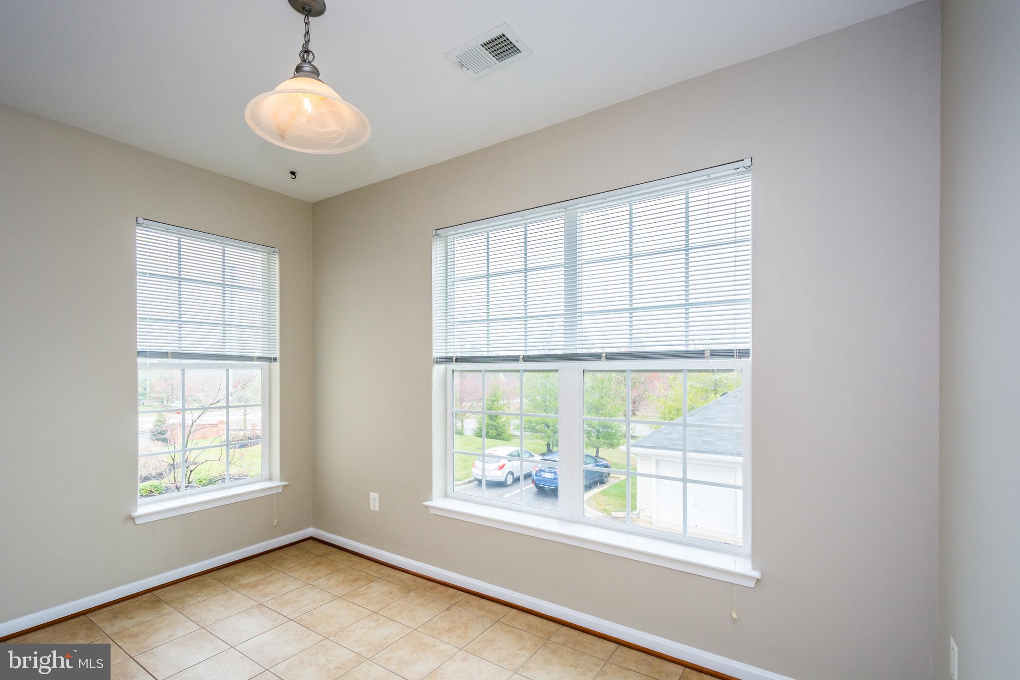 PINEY ORCHARD - Residential