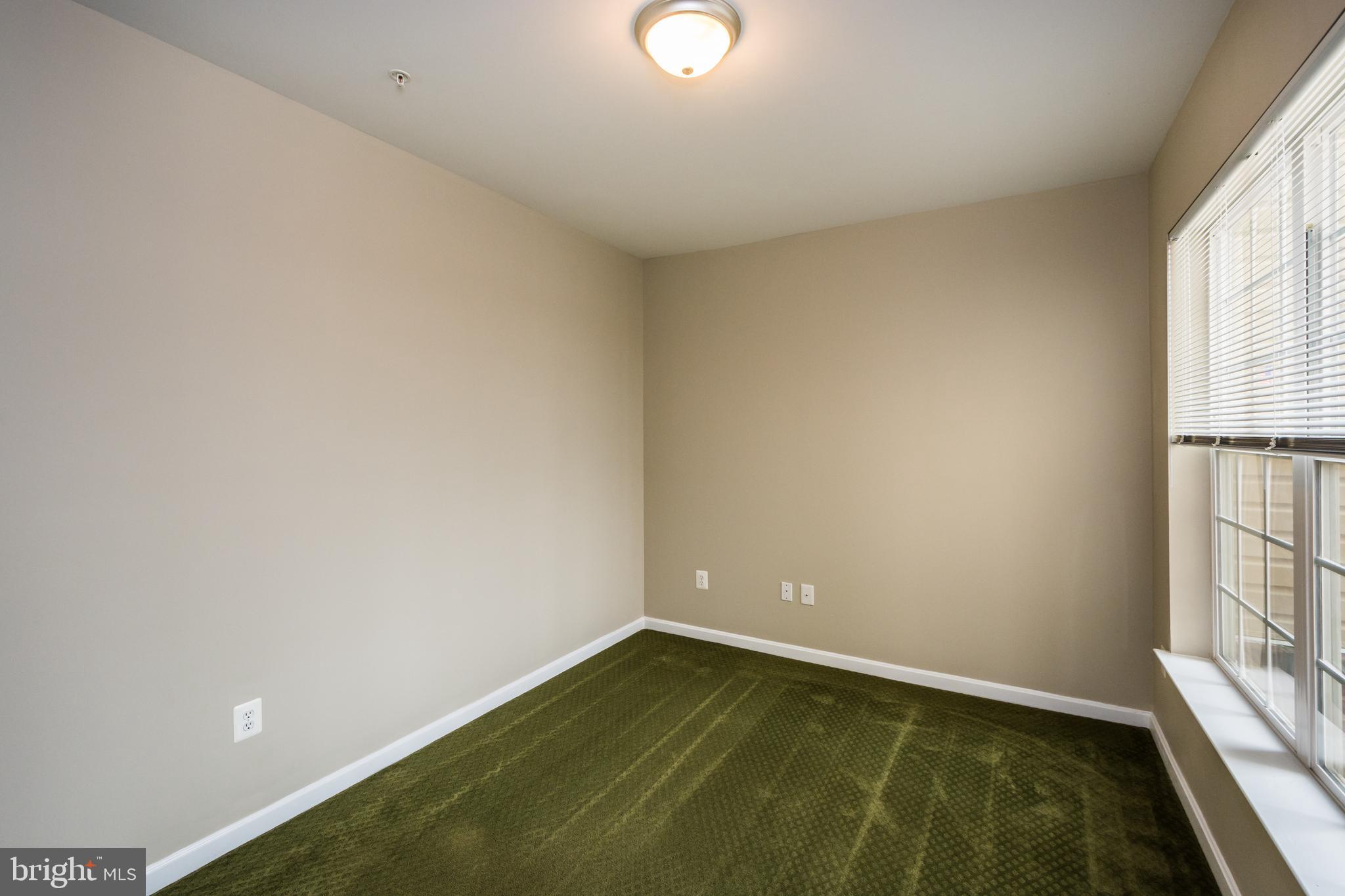 PINEY ORCHARD - Residential