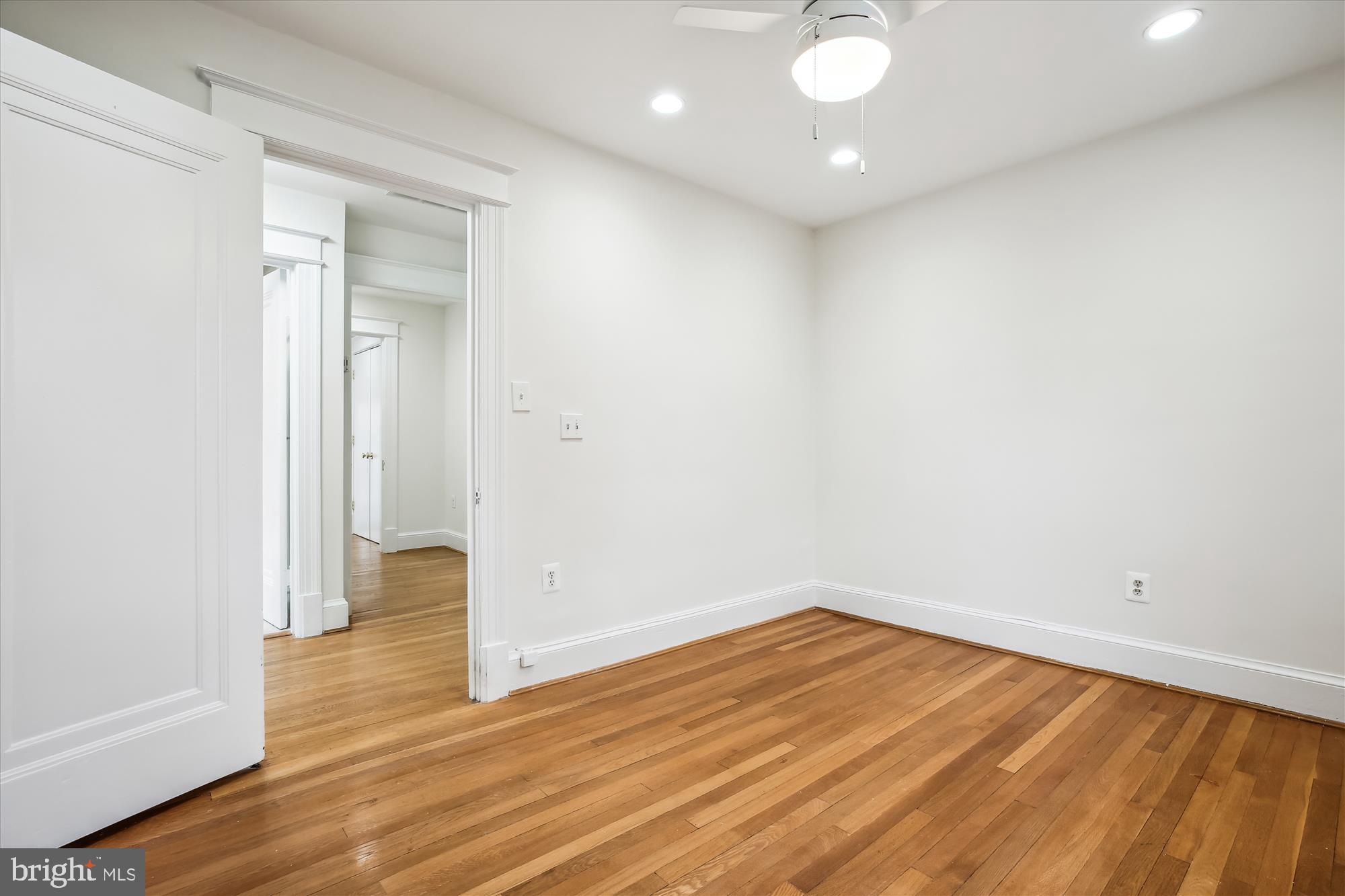 CHEVY CHASE - Residential