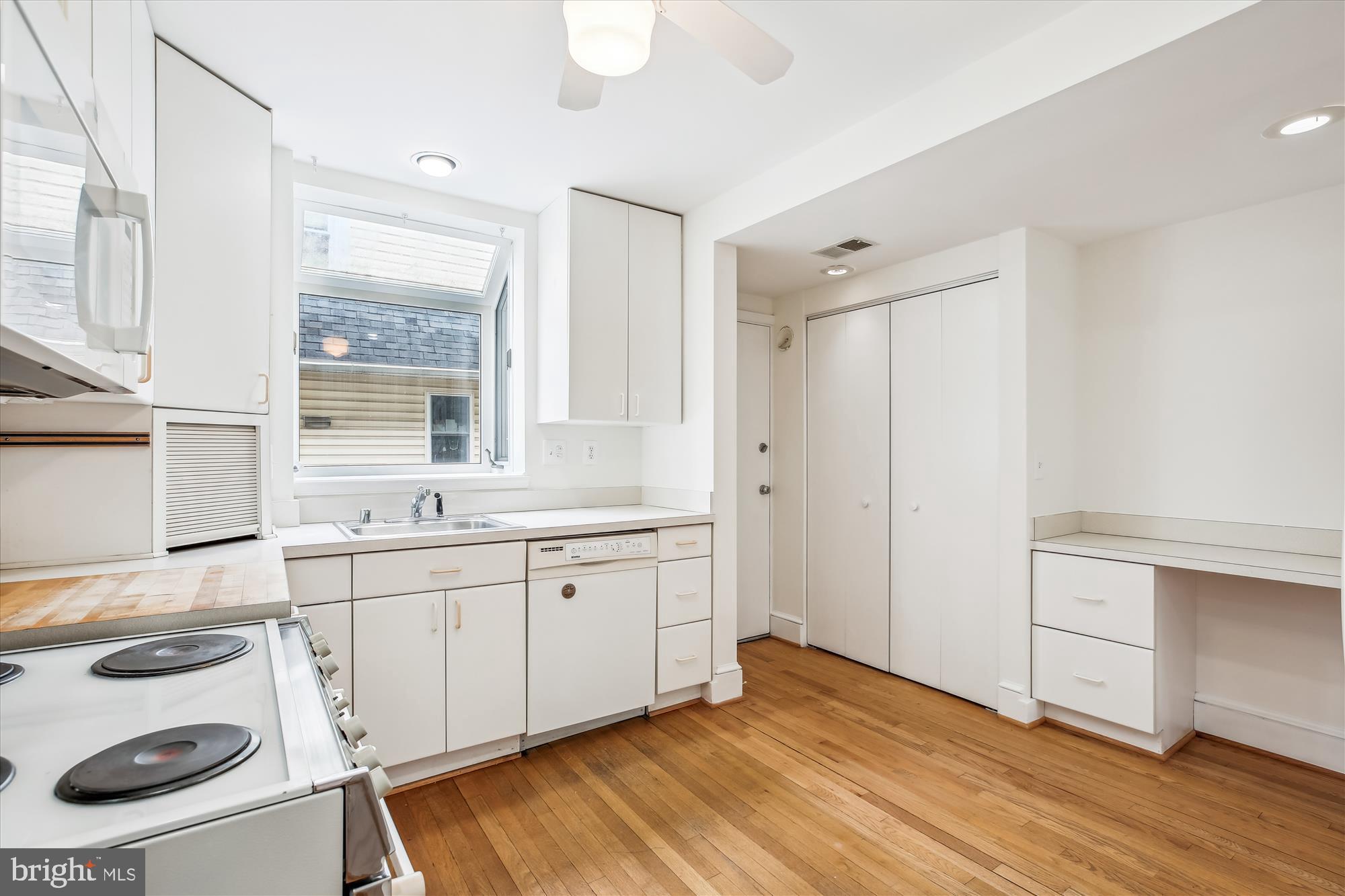 CHEVY CHASE - Residential