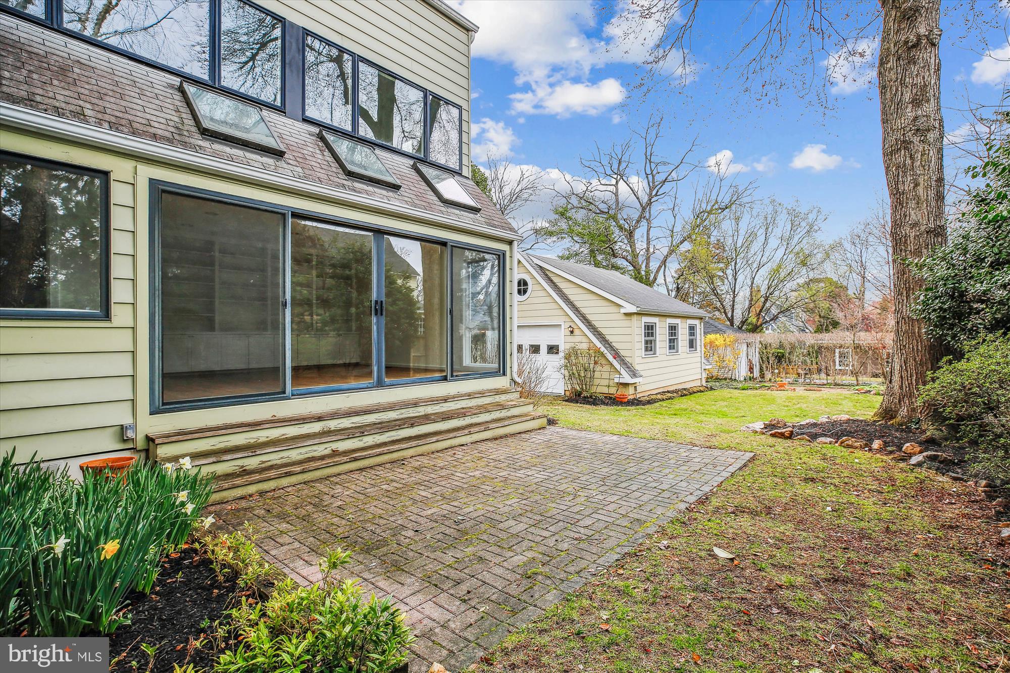 CHEVY CHASE - Residential