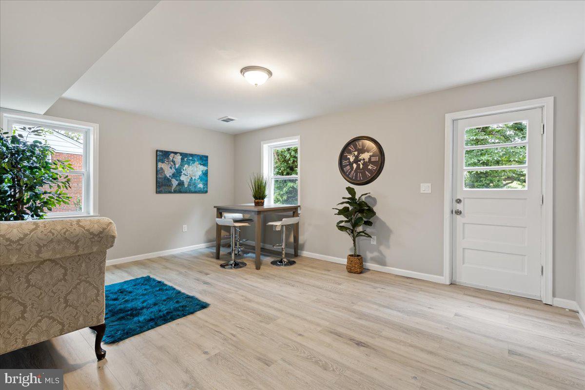 HILLCREST HEIGHTS - Residential